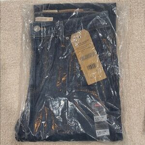 Levi's Women's 725 High Rise Bootcut Dark Blue Jeans